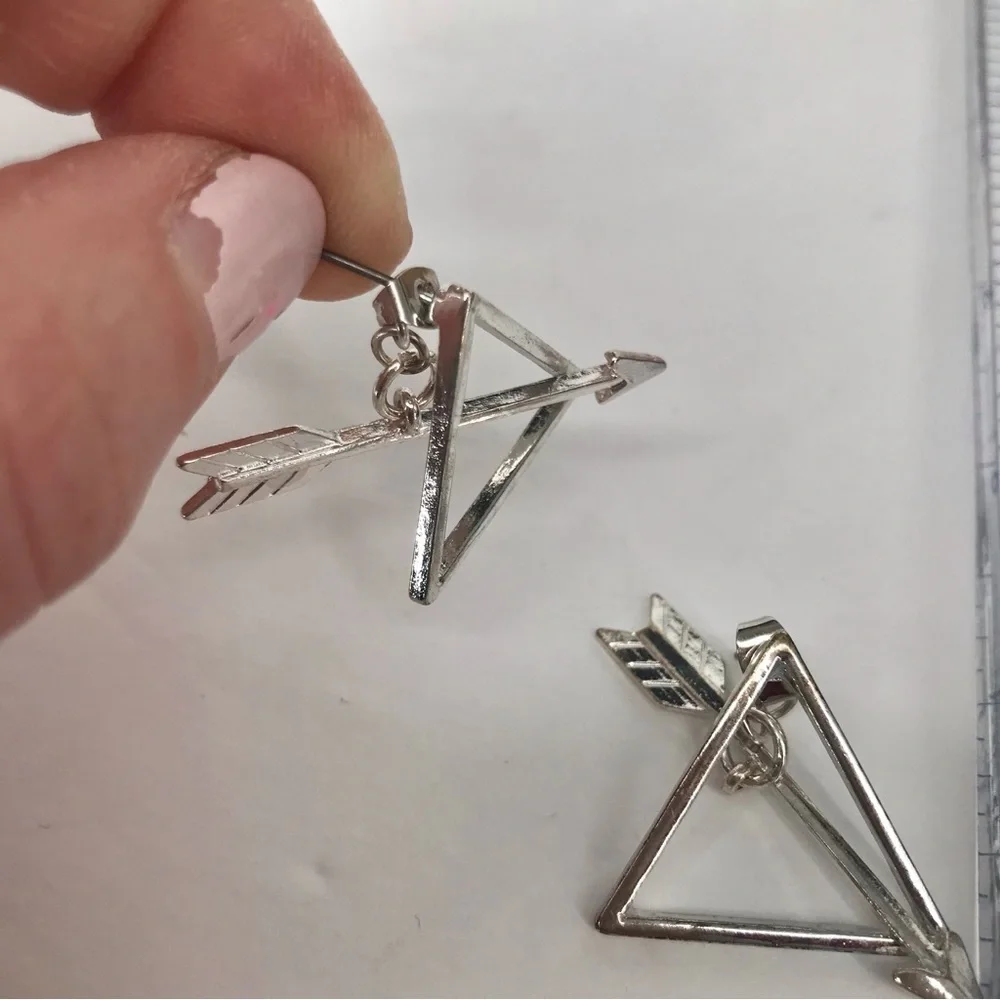 🌸3 for $20 Unique Boho Arrow Earrings